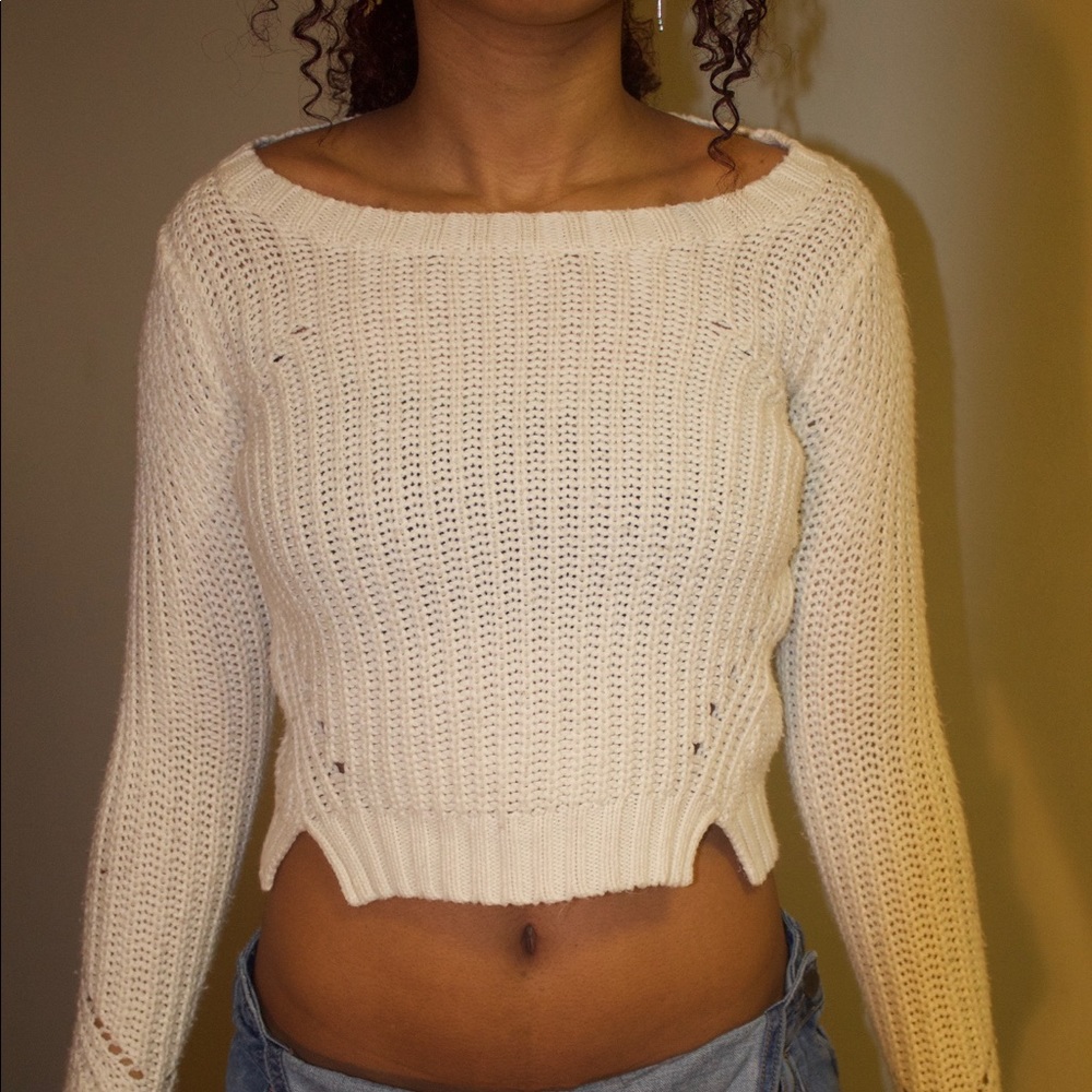Knitted Cropped Sweater